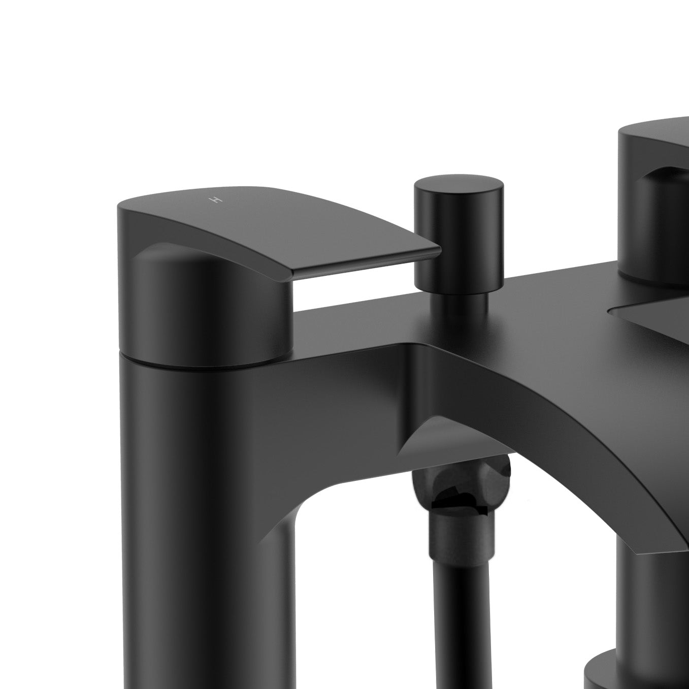Sleek Matt Black Bath Shower Mixer Tap – With Shower Kit & Wall Bracket